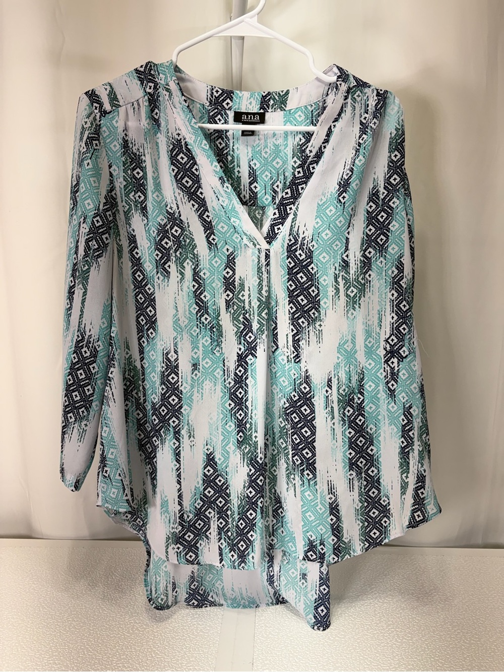 a.n.a Teal, Black and White Patterned V-Neck Tunic 4324